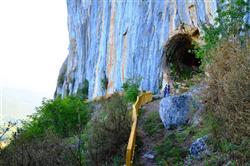 Kemerli Mağarası